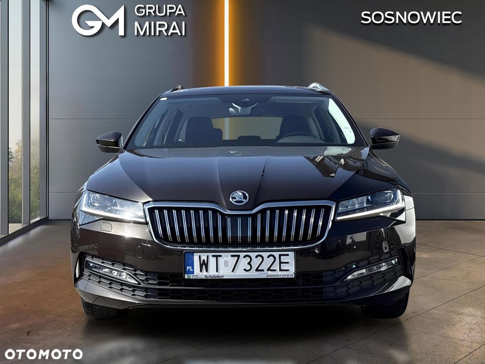 Skoda Superb 2.0 TDI SCR Ambition DSG - 8