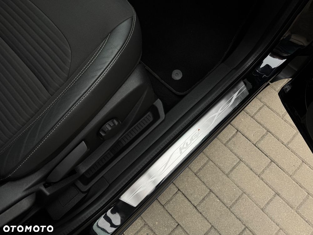 Ford Kuga 1.5 EcoBoost FWD Titanium Plus ASS - 25