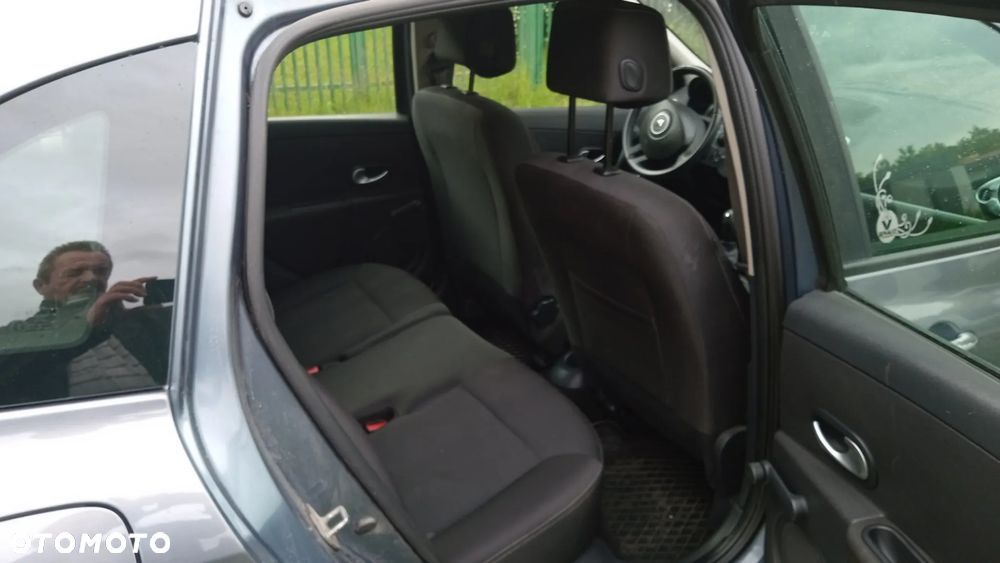Renault Clio 1.2 16V Ripcurl - 7