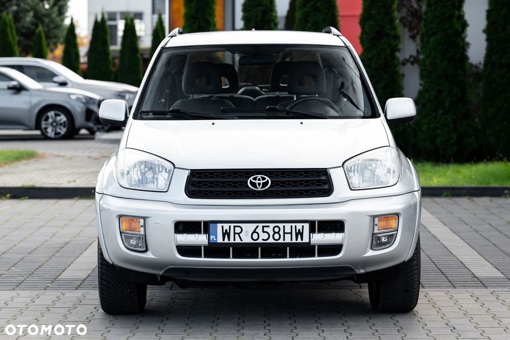 Toyota RAV4 4x4 Edition - 29