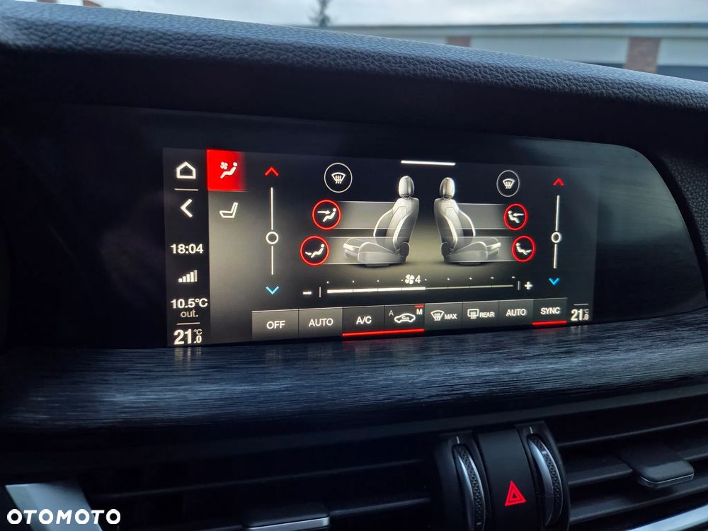 Alfa Romeo Stelvio 2.0 Turbo Veloce Q4 - 20