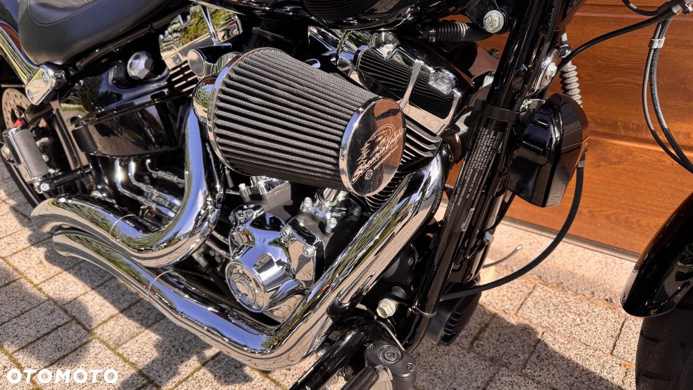 Harley-Davidson Softail Breakout - 13