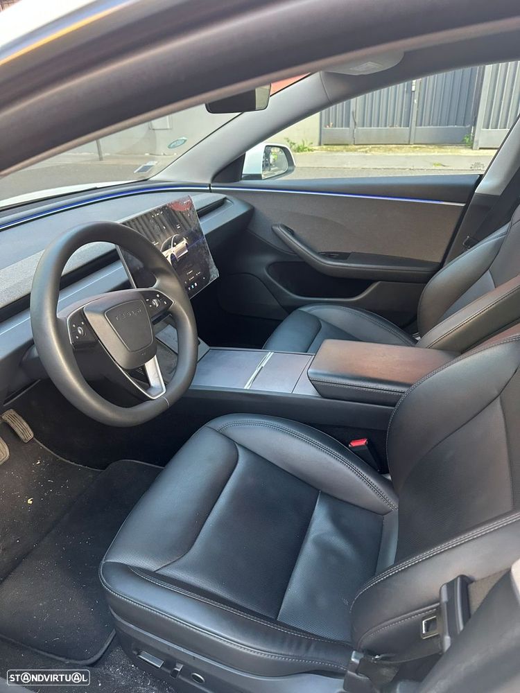 Tesla Model 3 Standard Range Plus RWD - 2