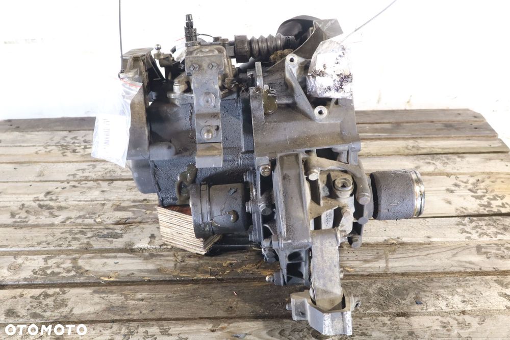 SKRZYNIA BIEGÓW 5 BIEGOWA FIAT GRANDE PUNTO 1.2 55196336 - 3