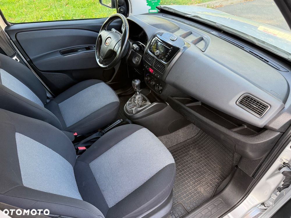 Fiat Doblo 2.0 16V Multijet Emotion - 6