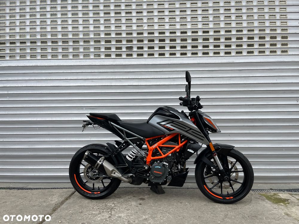 KTM Duke - 21