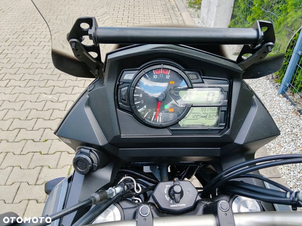 Suzuki V-STROM - 6