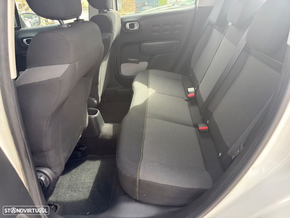 Citroën C3 1.6 BlueHDi Exclusive — fotografia 11