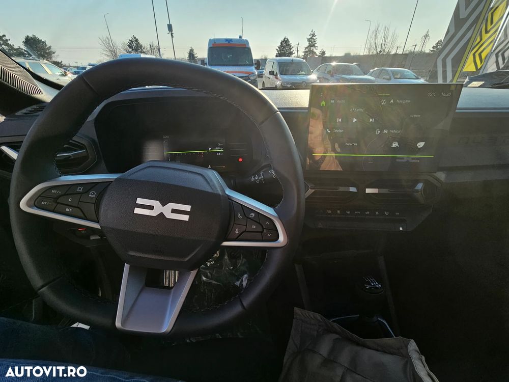 Dacia Duster TCe 130 4X2 MHEV Journey - 11