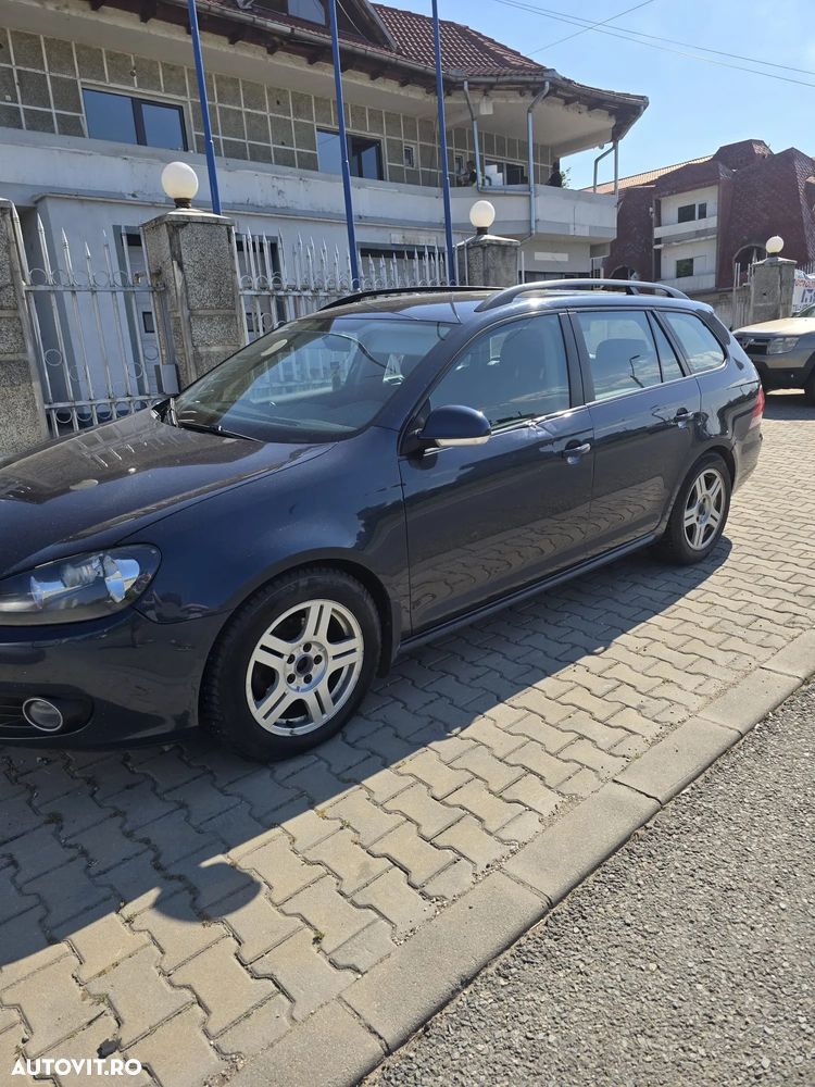 VOLKSWAGEN Golf 2010 — imagine 2