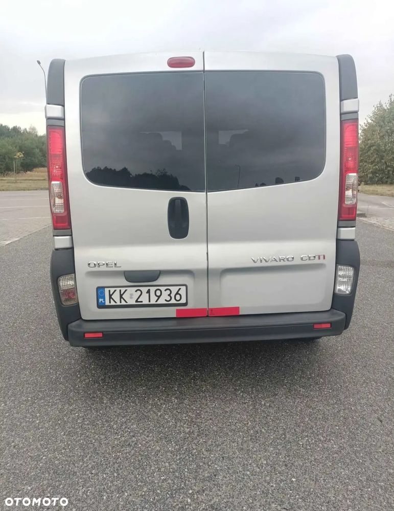 Opel Vivaro - 9