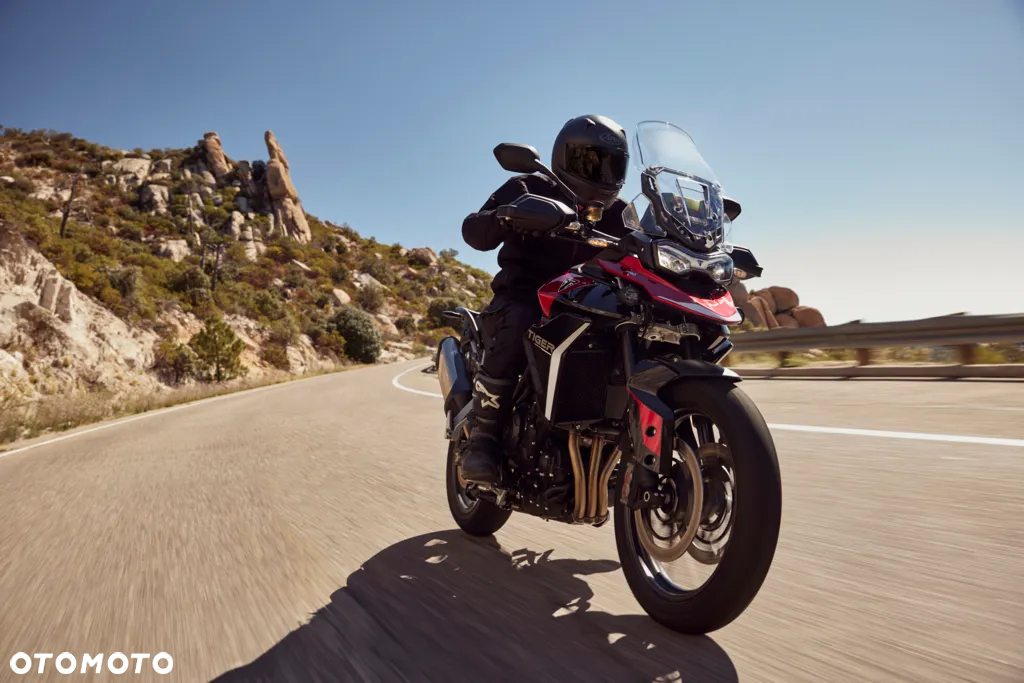 Triumph Tiger - 2