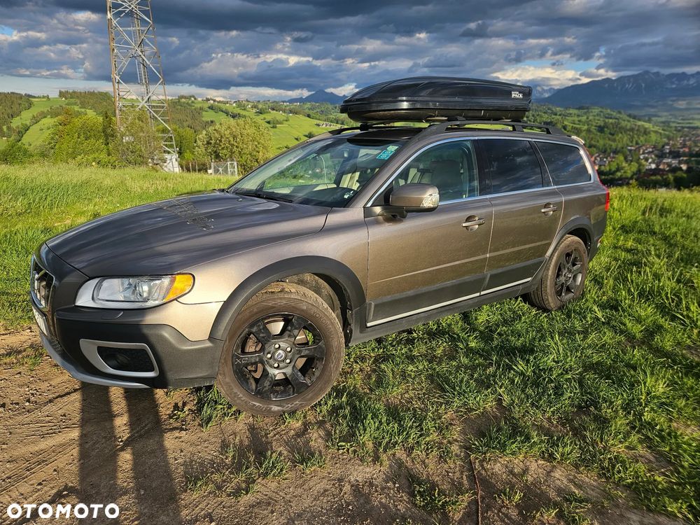 Volvo XC 70 - 2