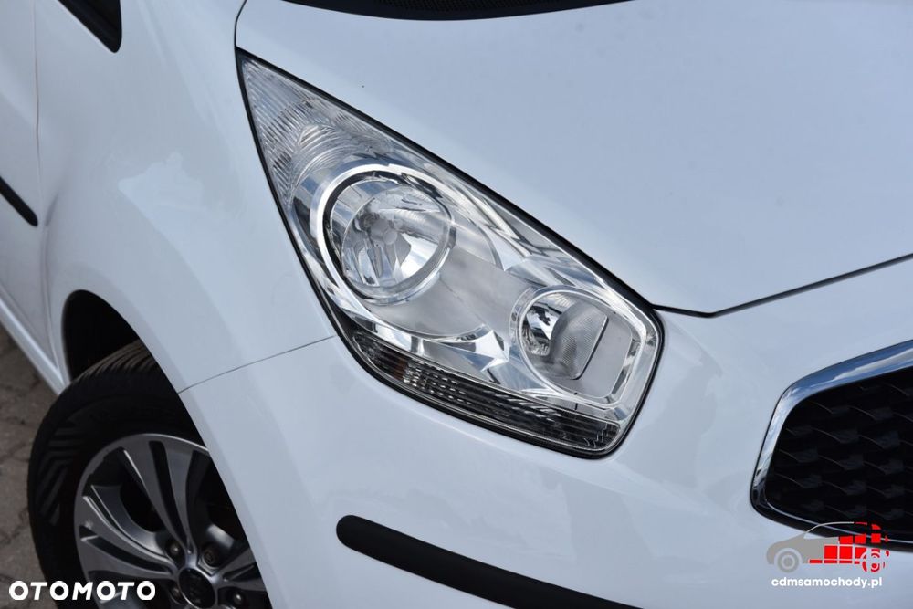 Kia Venga - 13