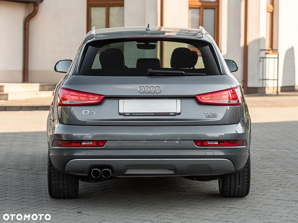 Audi Q3 2.0 TFSI Quattro S tronic sport - 11