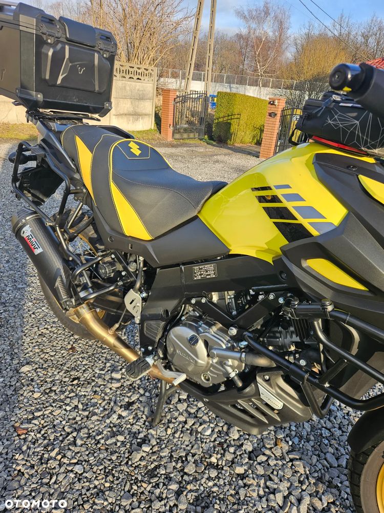 Suzuki V-STROM - 4