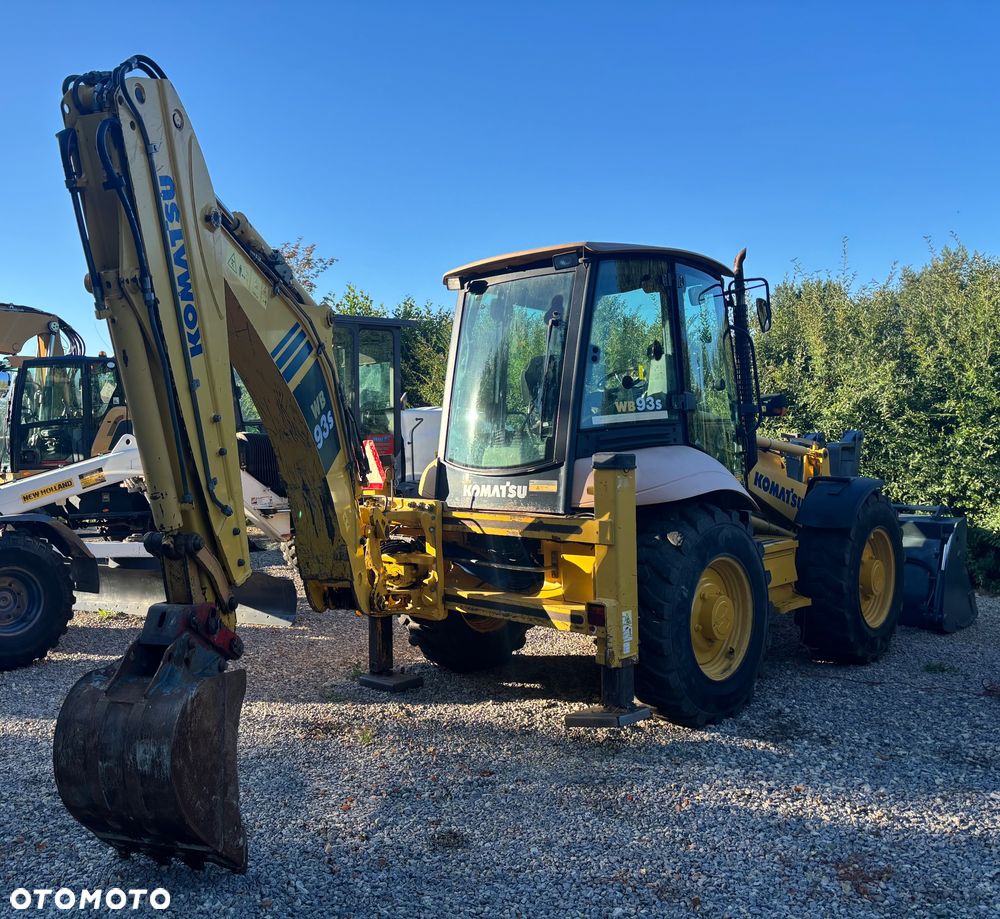 Komatsu WB93S-5EO 2016r 4x4x4 koparko ładowarka duże koła - 3