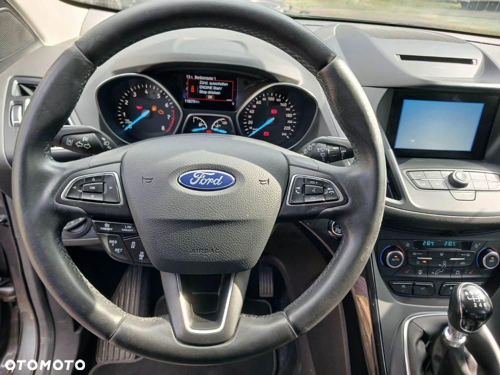 Ford Kuga 1.5 EcoBoost 2x4 Titanium - 21