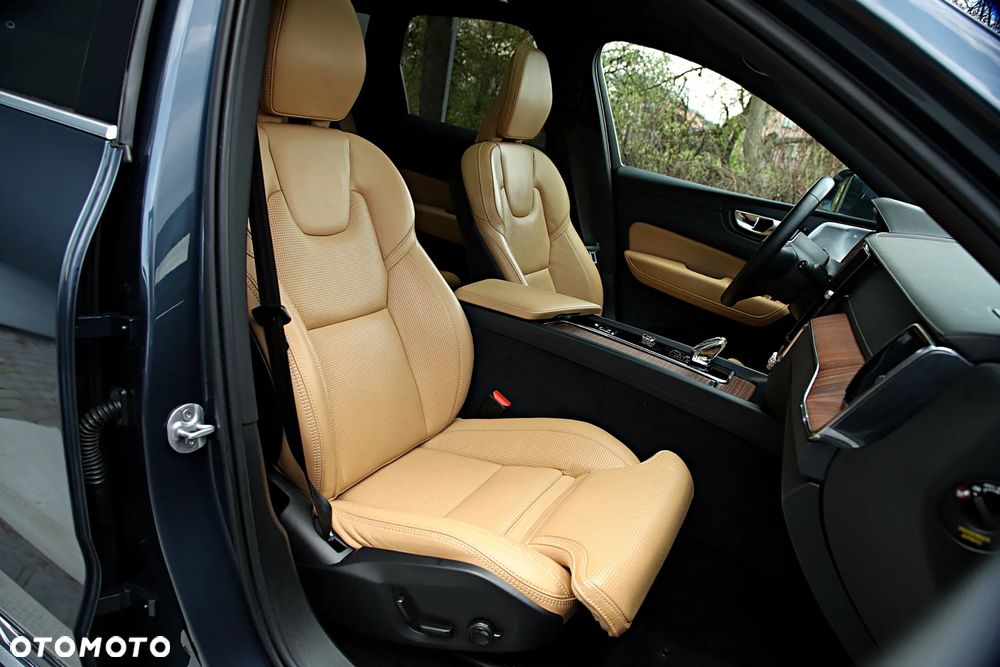 Volvo XC 60 B6 B AWD Ultimate Bright - 27