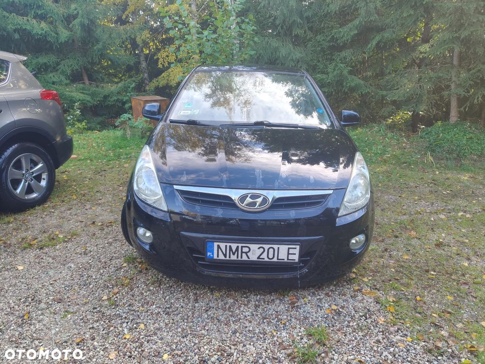 Hyundai i20 1.4 CRDi Comfort EU5 - 4