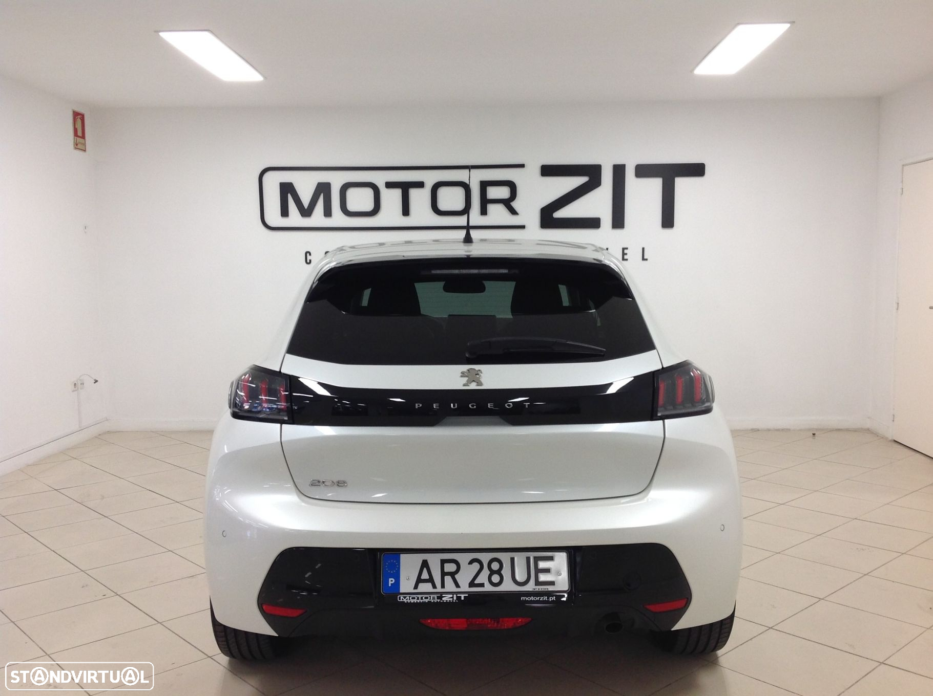 Peugeot 208 1.2 PureTech Allure - 10