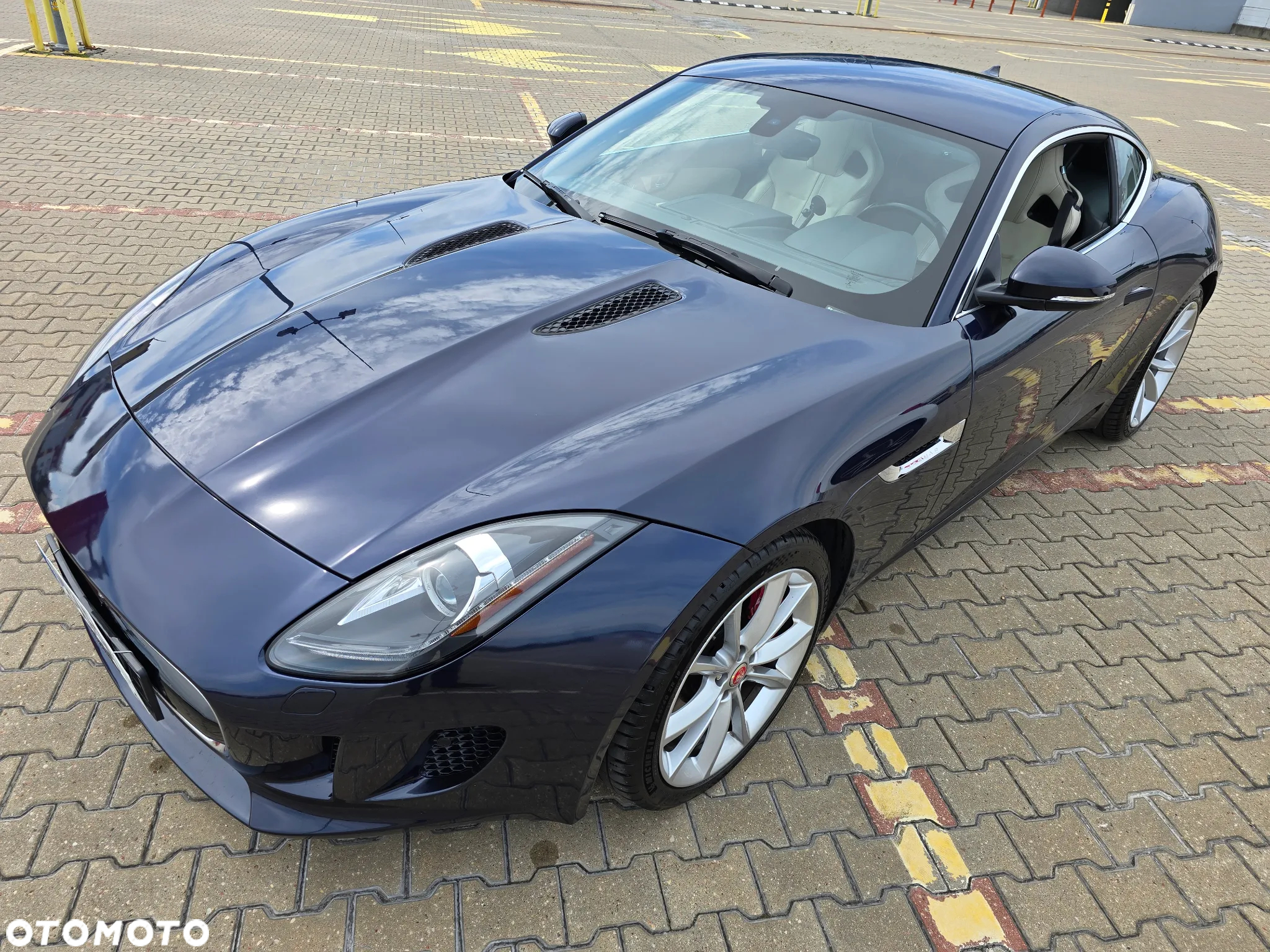 Jaguar F-Type Coupe S - 2