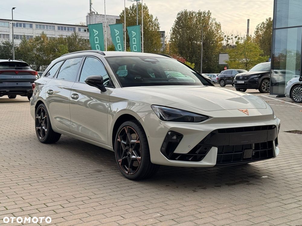 Cupra Leon Sportstourer - 3