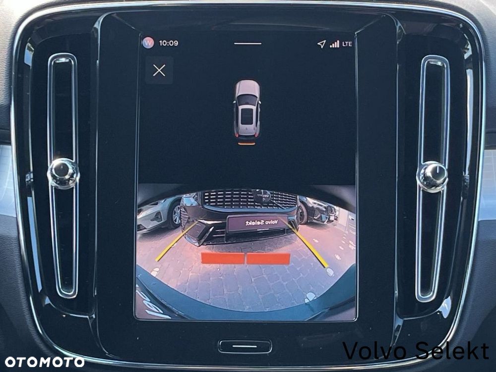 Volvo XC 40 - 26