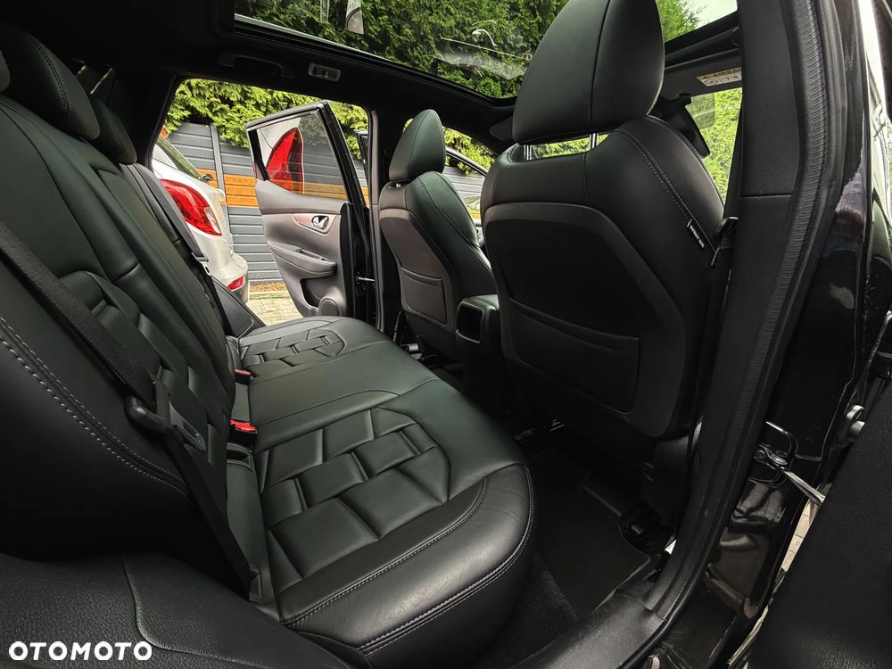 Nissan Qashqai 1.3 DIG-T DCT TEKNA+ - 17