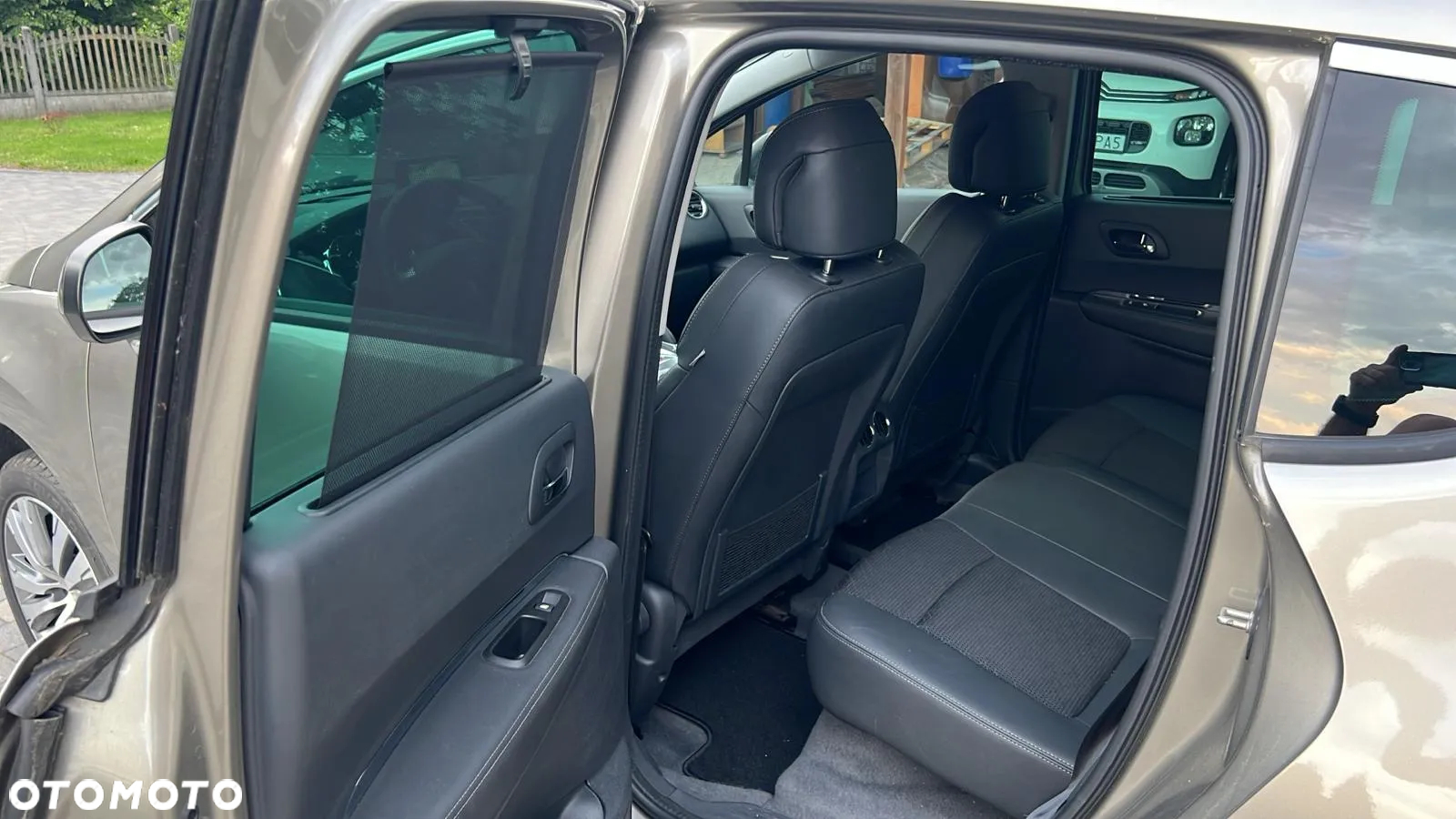 Peugeot 3008 1.2 PureTech Allure Pack S&S - 6