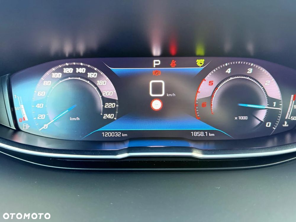 Peugeot 3008 1.5 BlueHDi Active S&S EAT8 - 23