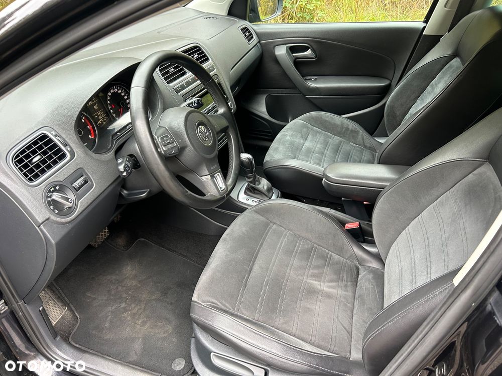 Volkswagen Polo 1.2 TSI Highline DSG - 12