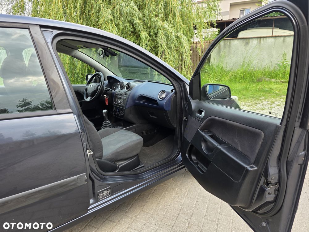 Ford Fiesta 1.4 Fun X - 11