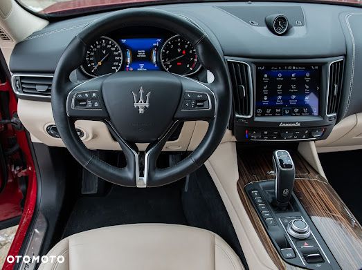 Maserati Levante S Q4 GranLusso - 20