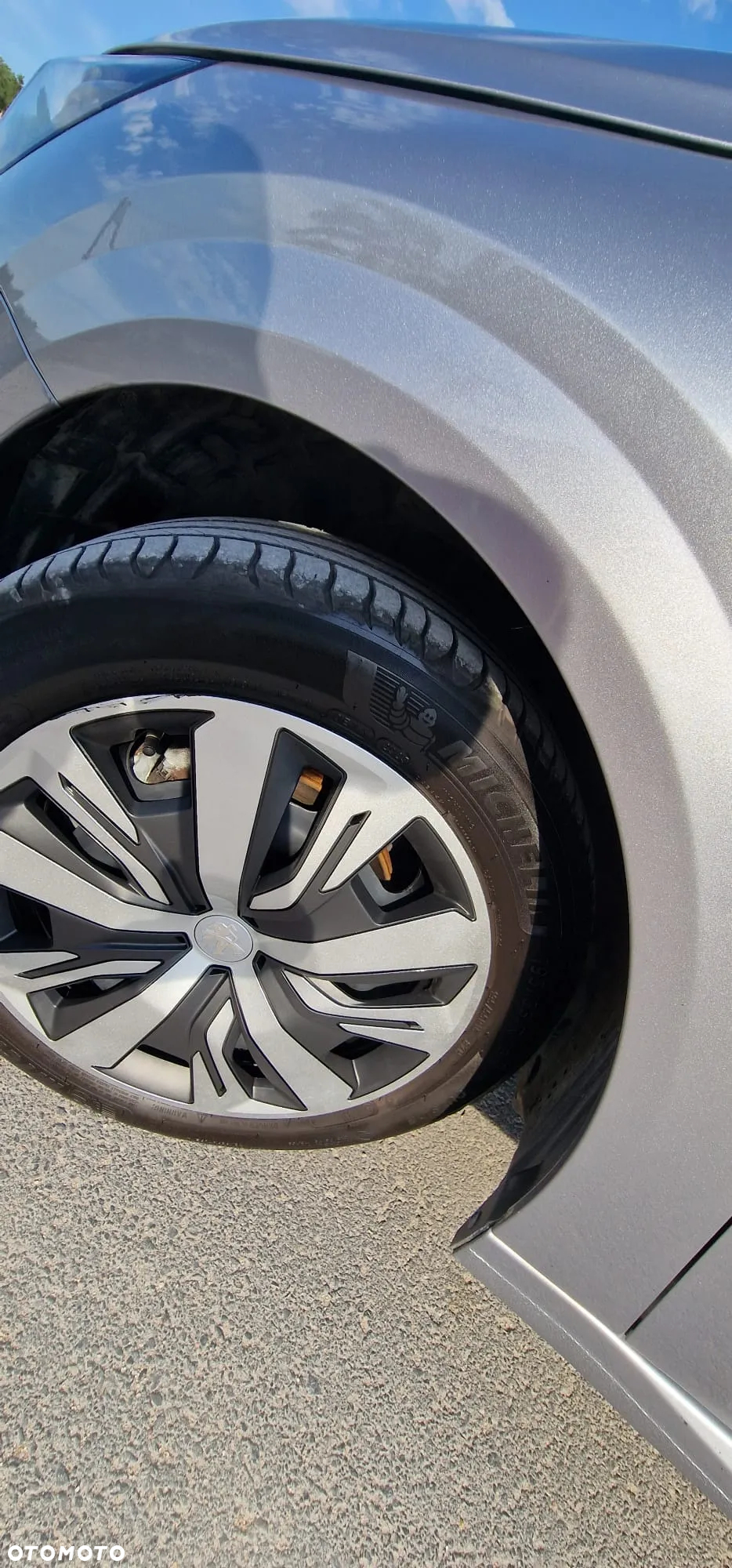Peugeot 208 PureTech 100 Active Pack - 12