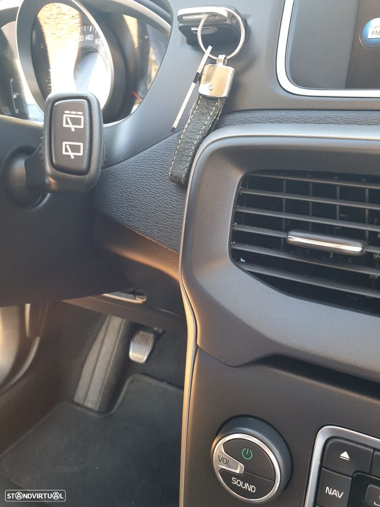 Volvo V40 2.0 D2 Kinetic - 10