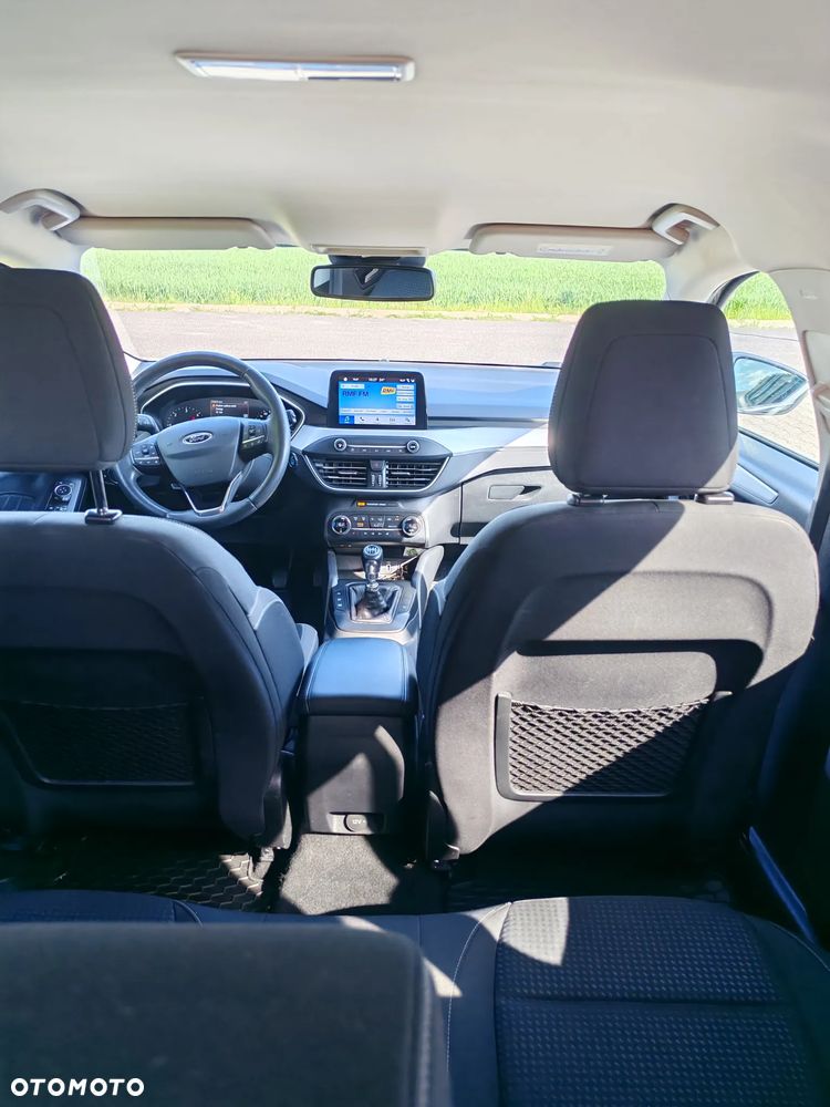 Ford Focus 1.5 EcoBlue Start-Stopp-System COOL&CONNECT - 6