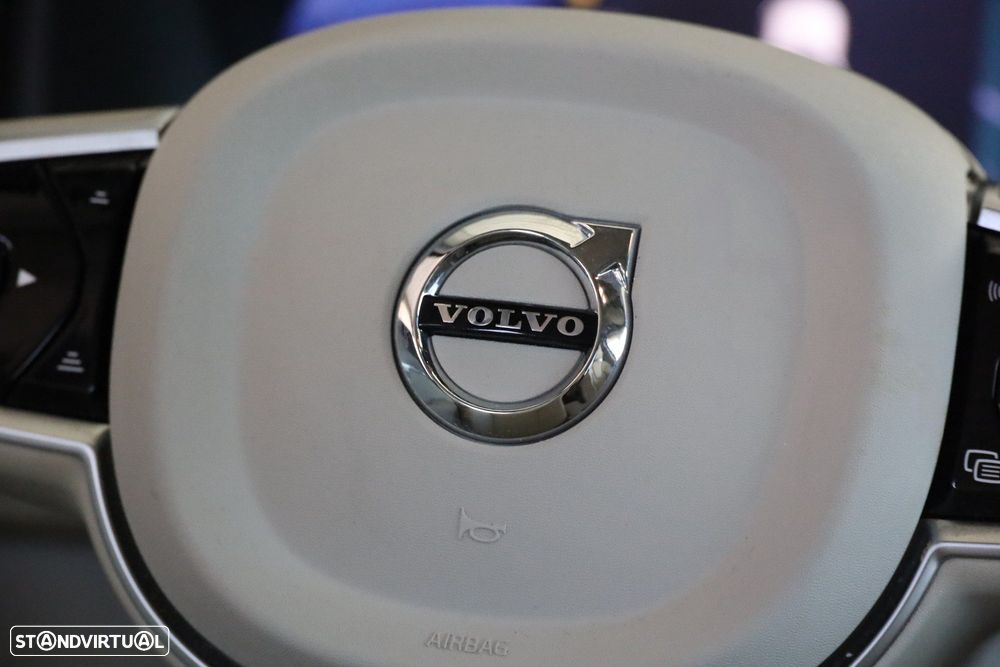 Volvo XC 90 2.0 T8 PHEV Core AWD - 28