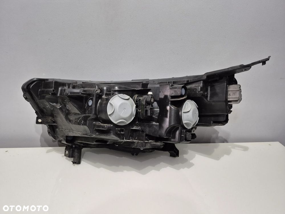 Renault Kangoo III 21- Lampa reflektor LED prawy przód 6PIN Europa oryginalny - 7