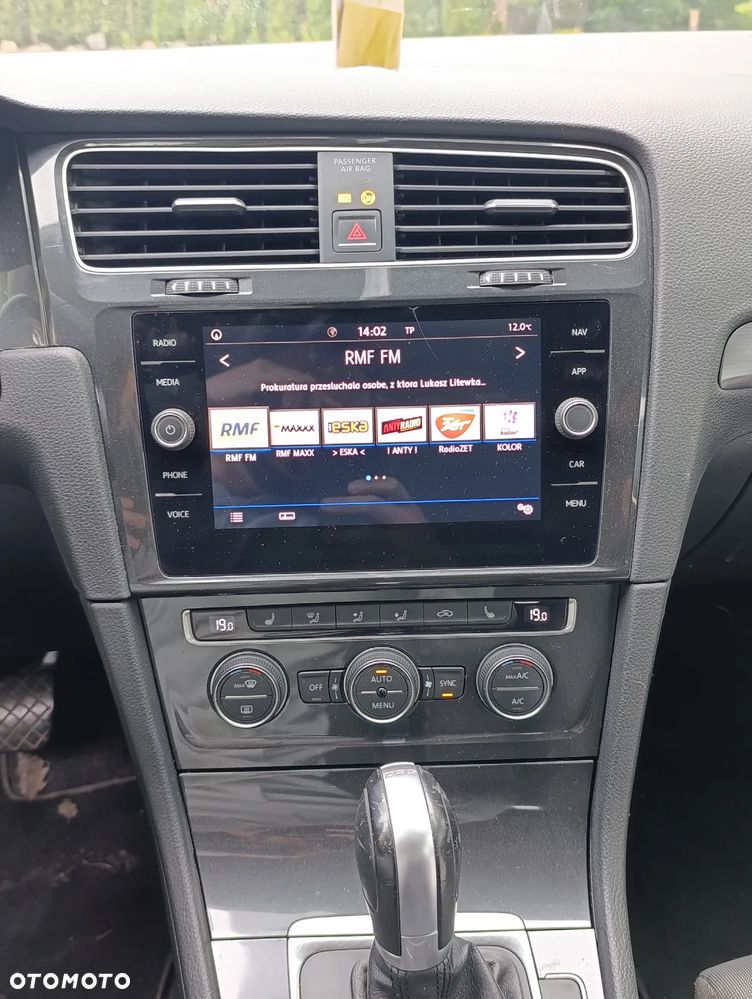 Volkswagen Golf 1.6 TDI SCR DSG Comfortline - 14