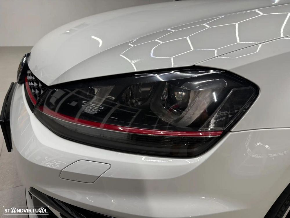 VW Golf GTI Clubsport DSG - 11