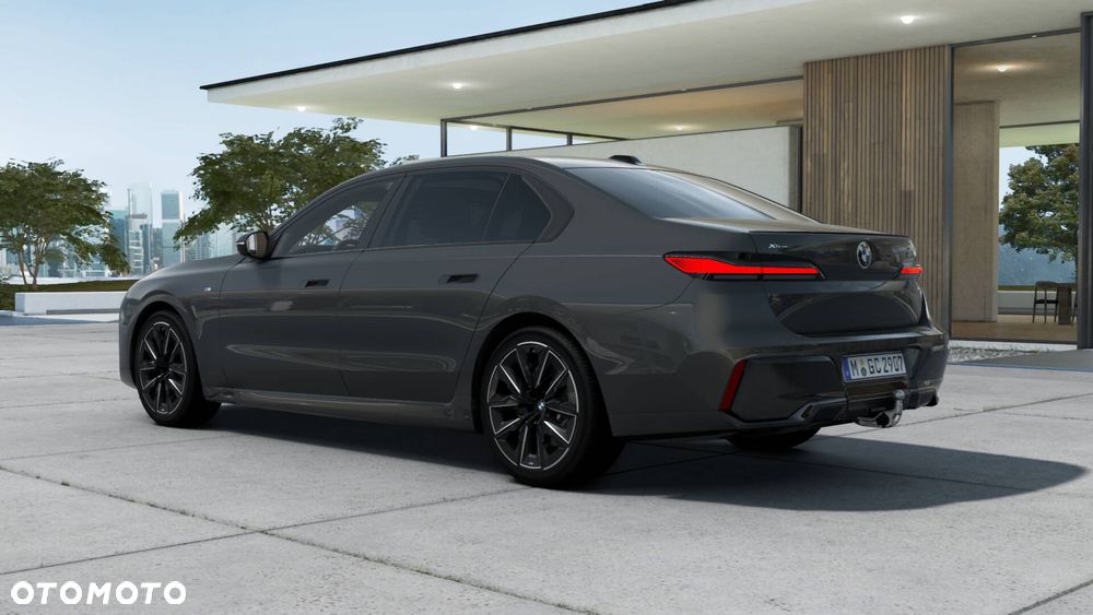 BMW Seria 7 740d xDrive - 3