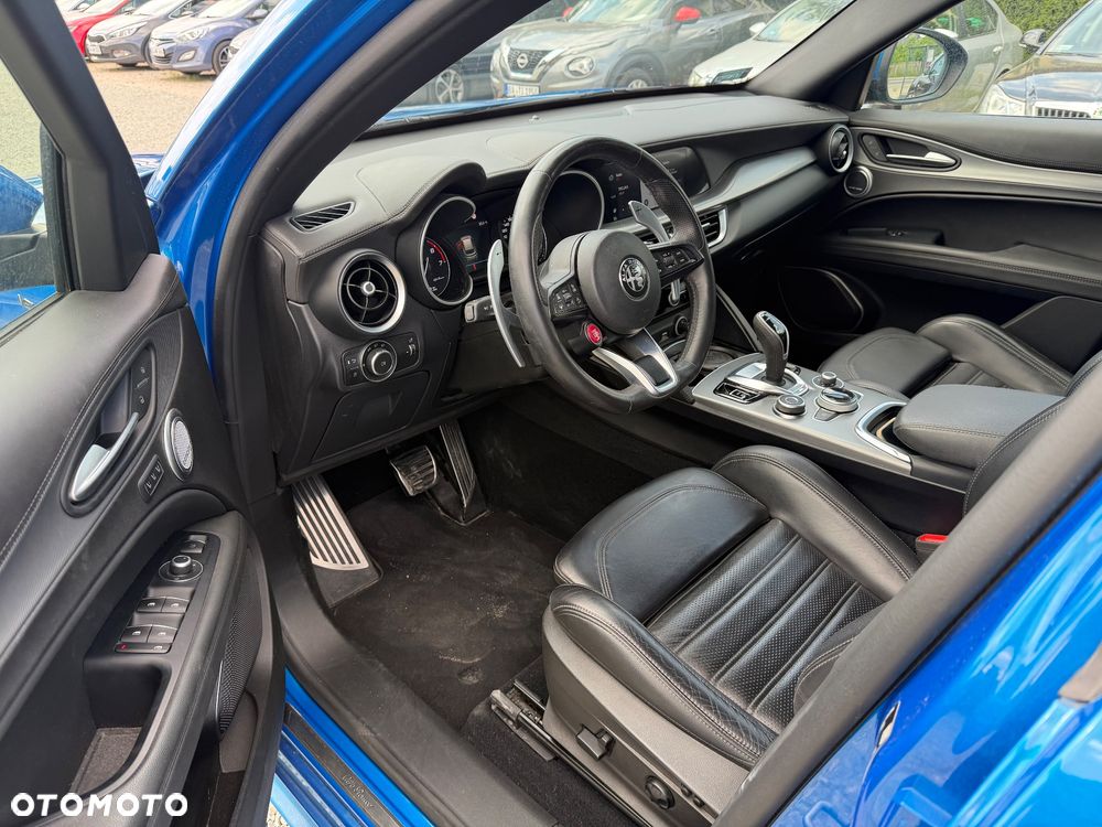 Alfa Romeo Stelvio 2.0 Turbo Veloce Q4 - 23