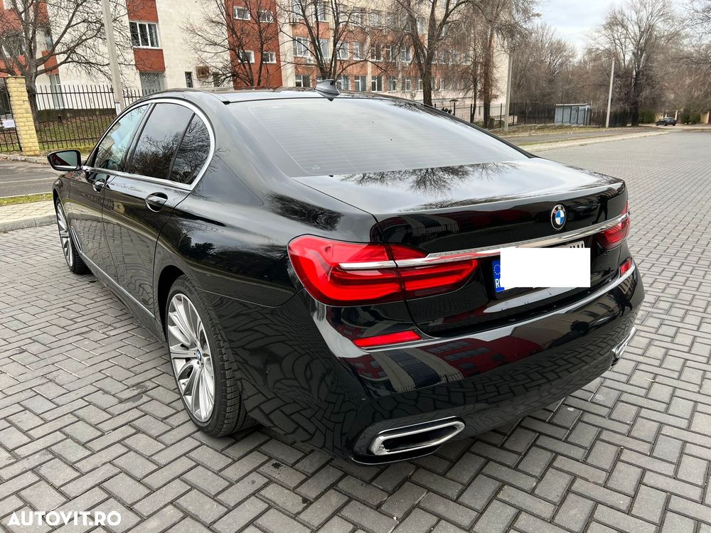 BMW Seria 7 750d xDrive - 3