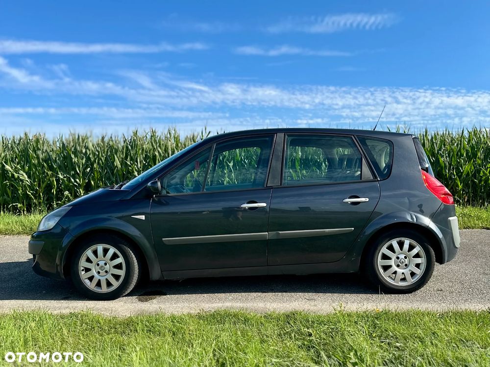 Renault Scenic 1.5 dCi Confort Privilege - 7
