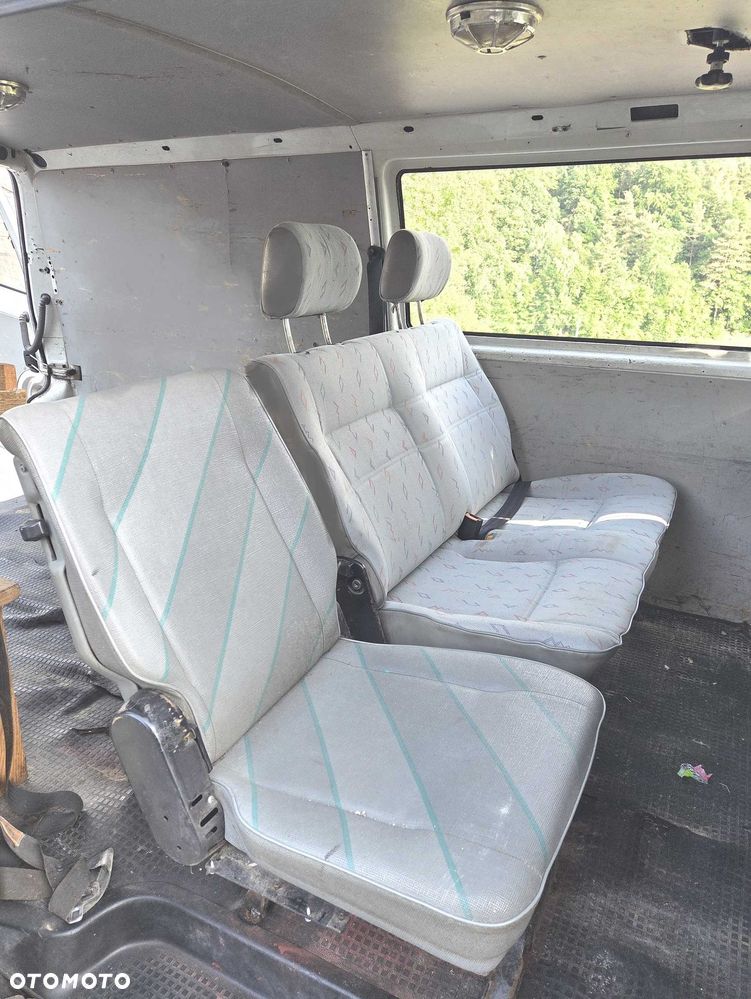 Volkswagen Transporter - 7