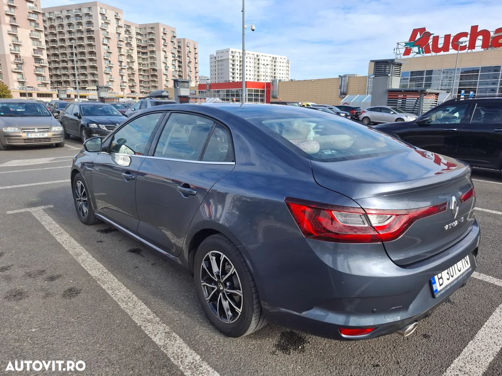 Renault Megane TCe Zen - 3