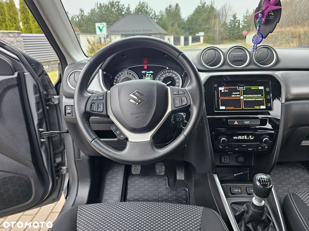 Suzuki Vitara 1.4 Boosterjet Premium 2WD - 14