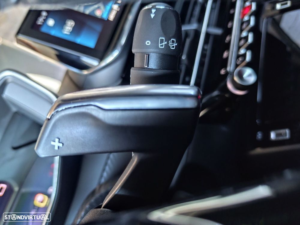 Peugeot 2008 1.5 BlueHDi GT Line EAT8 - 18