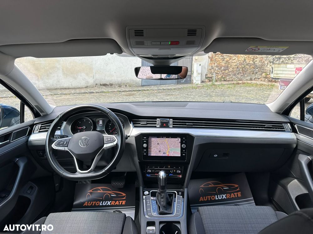 Volkswagen Passat 2.0 TDI DSG Comfortline - 32